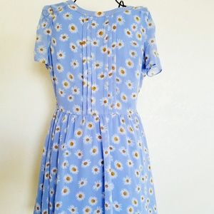 Daisy blue dress